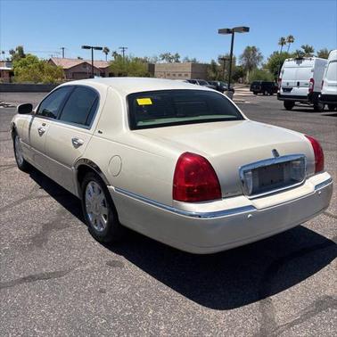 2003 Lincoln Town Car Cartier