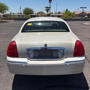2003 Lincoln Town Car Cartier