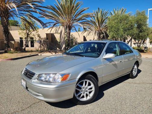 2000 Toyota Camry XLE V6