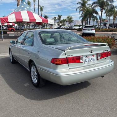 2000 Toyota Camry XLE V6