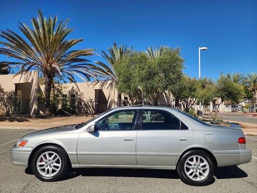 2000 Toyota Camry XLE V6