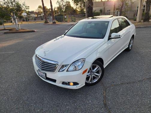 Arctic White 2010 Mercedes-Benz E-Class E 350 Luxury 4dr Sedan