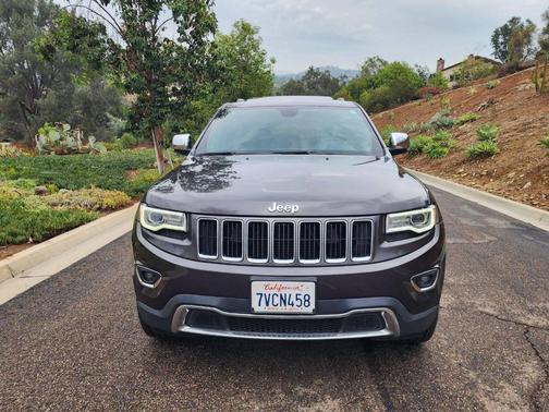 Granite Crystal Metallic Clearcoat 2016 Jeep Grand Cherokee Limited