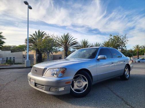 1999 Lexus LS 400 Base