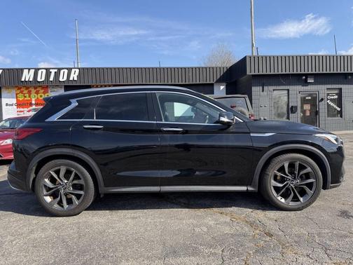 2019 INFINITI QX50 ESSENTIAL