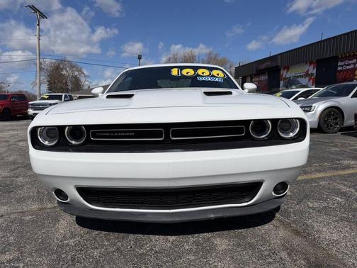 2023 Dodge Challenger SXT