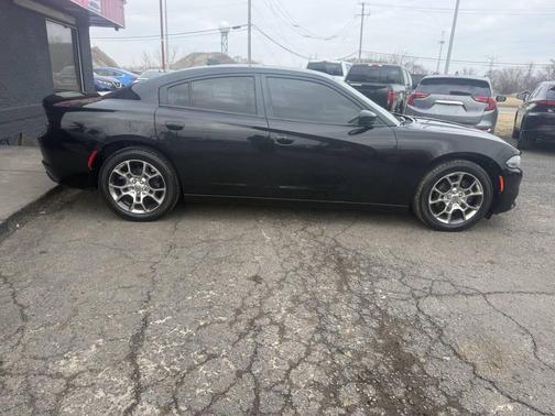 2016 Dodge Charger SXT