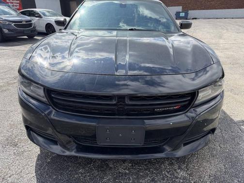 Pitch Black Clearcoat 2016 Dodge Charger SXT