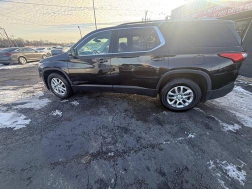 2018 Chevrolet Traverse LT Cloth