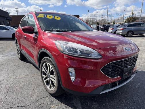 2020 Ford Escape SEL