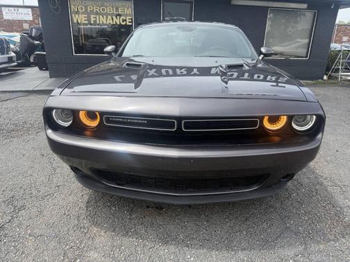 Granite Pearlcoat 2021 Dodge Challenger SXT
