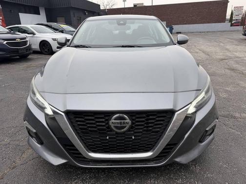 2019 Nissan Altima 2.5 SV