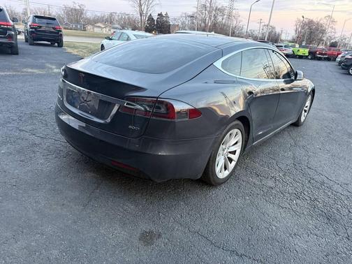2016 Tesla Model S 60D