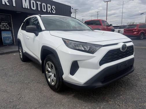 Super White 2020 Toyota RAV4 LE