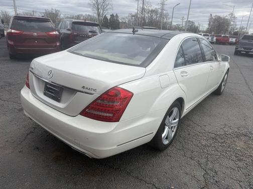 2012 Mercedes-Benz S-Class 4MATIC