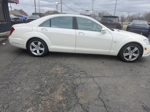 2012 Mercedes-Benz S-Class 4MATIC