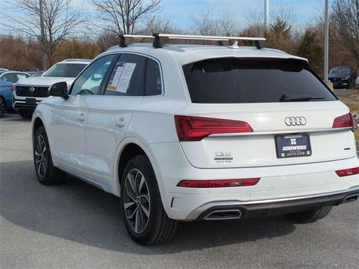 2022 Audi Q5 45 S line quattro Premium