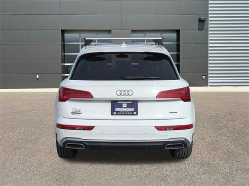 2022 Audi Q5 45 S line quattro Premium