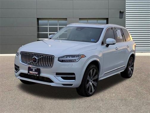 2025 Volvo XC90 Plug-In Hybrid T8 Ultra 7-Seater