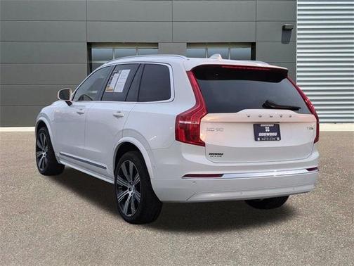 2025 Volvo XC90 Plug-In Hybrid T8 Ultra 7-Seater