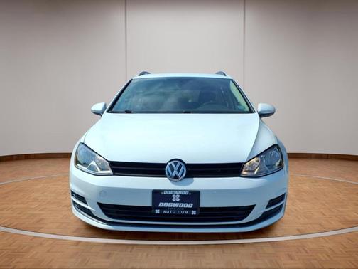 Pure White 2015 Volkswagen Golf SportWagen TSI S