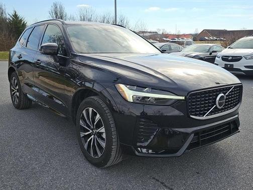 2025 Volvo XC60 B5 Core
