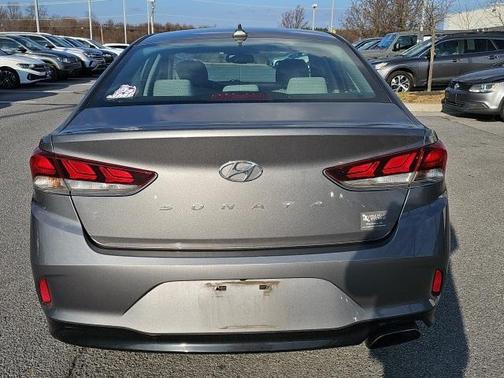 2018 Hyundai SONATA SEL