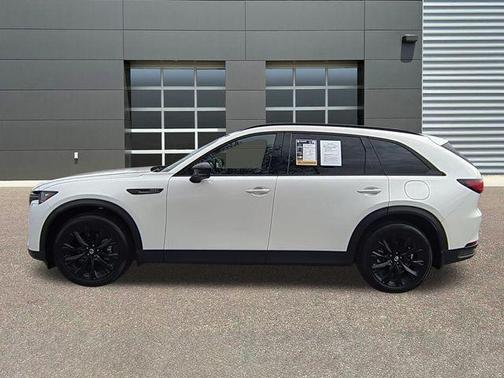 2025 Mazda CX-90 Premium