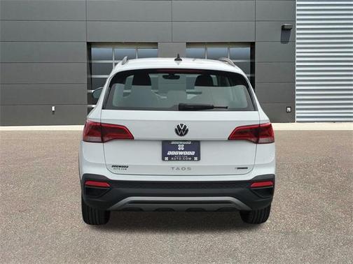 2024 Volkswagen Taos 1.5T S