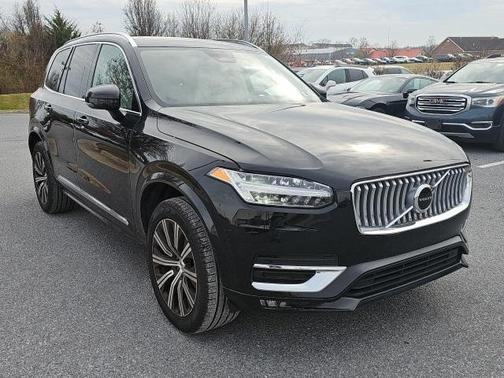 2024 Volvo XC90 B5 Core Bright Theme