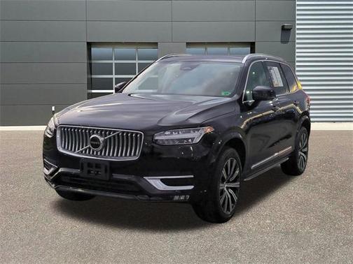 2024 Volvo XC90 B5 Core Bright Theme