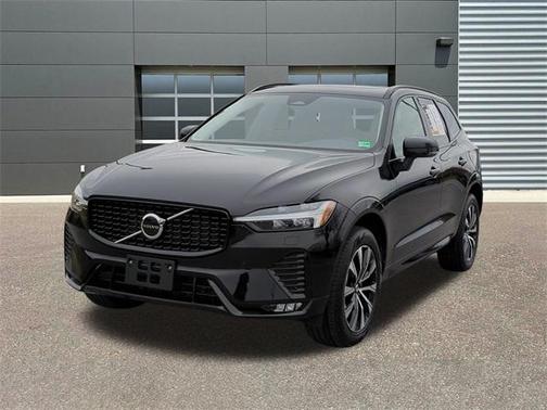 2025 Volvo XC60 B5 Core