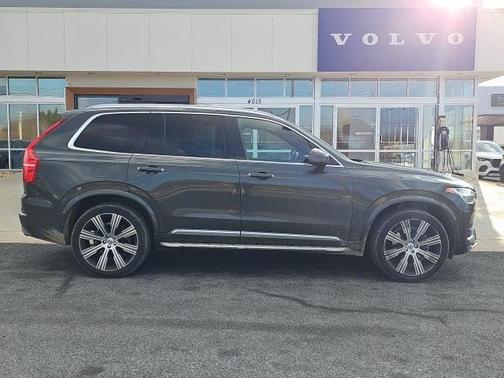 2021 Volvo XC90 T6 Inscription 7 Passenger