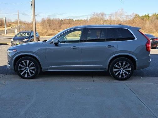 2024 Volvo XC90 B5 Core Bright Theme