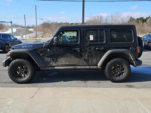 2024 Jeep Wrangler 4xe Sport