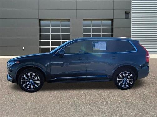 2024 Volvo XC90 B6 Plus Bright Theme 7-Seater