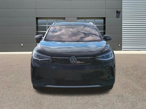 Deep Black Pearl Effect 2026 Volkswagen ID.4 Pro S Plus