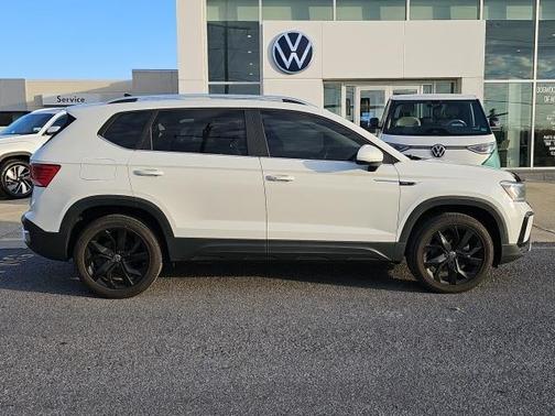 2022 Volkswagen Taos 1.5T SE