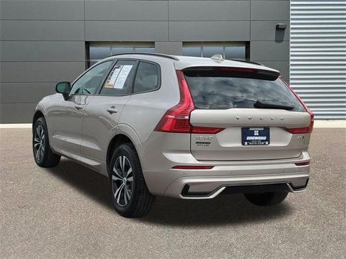 2025 Volvo XC60 B5 Core