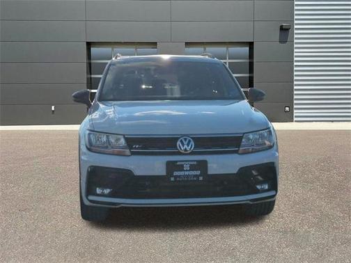 2021 Volkswagen Tiguan 2.0T SE R-Line Black