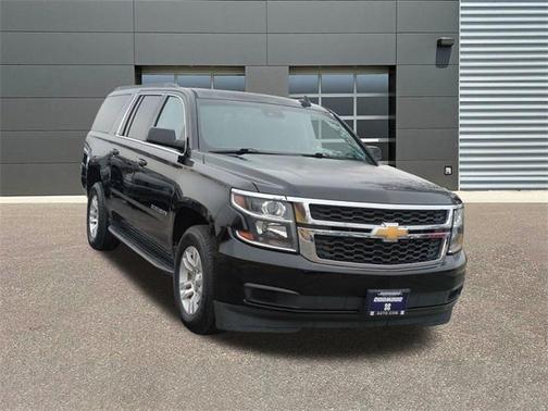 2017 Chevrolet Suburban LT