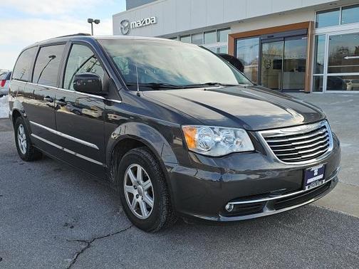 2012 Chrysler Town & Country Touring