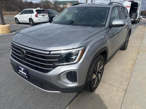 2024 Volkswagen Atlas 2.0T SE