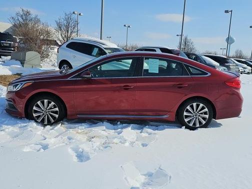 2016 Hyundai SONATA Sport