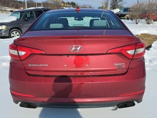 2016 Hyundai SONATA Sport