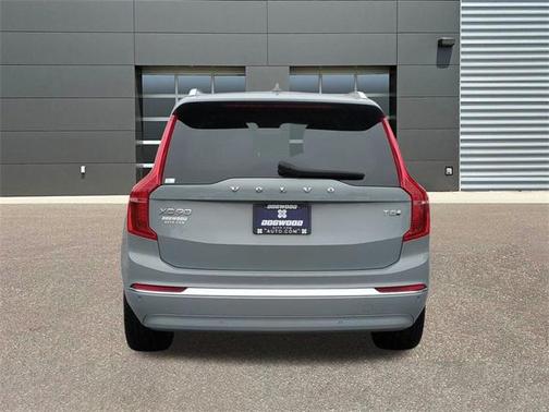 2025 Volvo XC90 Plug-In Hybrid T8 Core 7-Seater