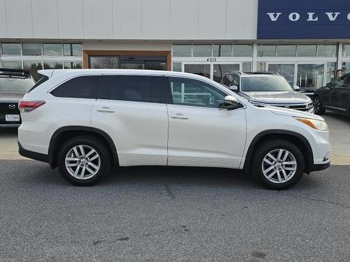 2014 Toyota Highlander LE Plus