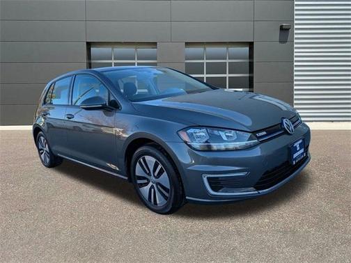 2019 Volkswagen e-Golf SE