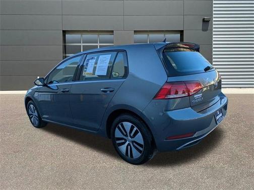 2019 Volkswagen e-Golf SE