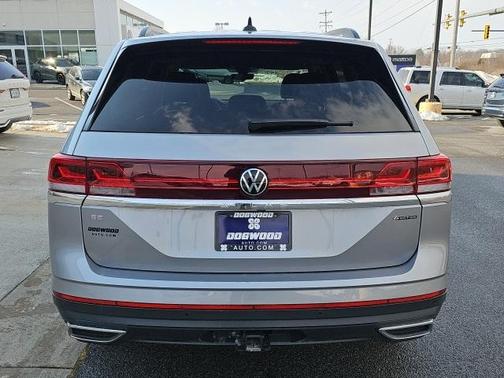 2025 Volkswagen Atlas 2.0T SE